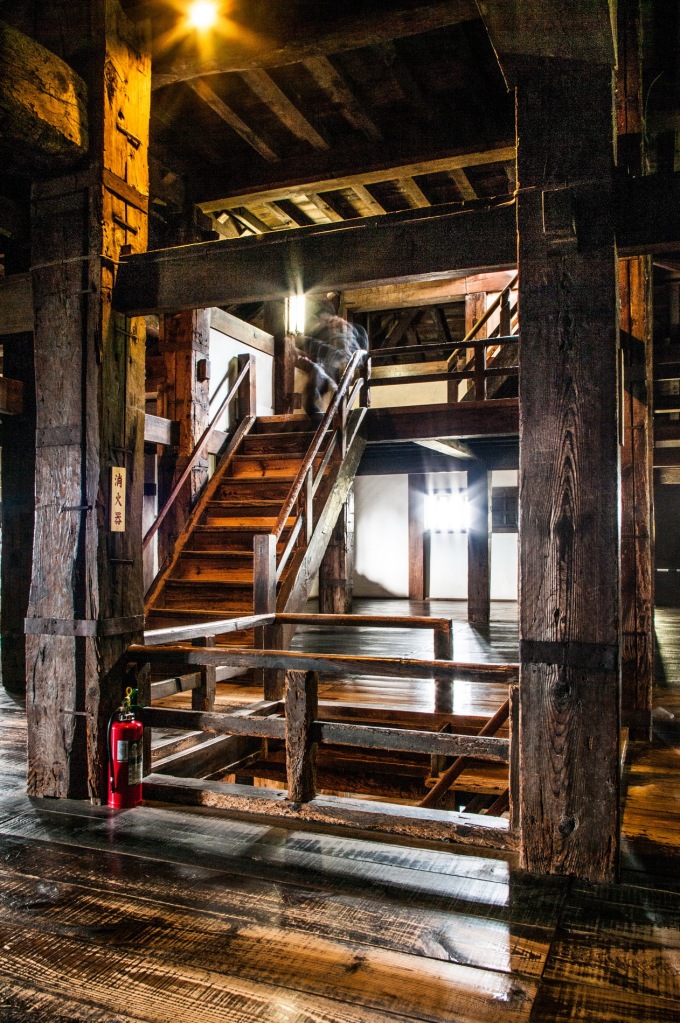 Matsue shimane japon tourisme voyage trip rural authentique chateau donjon edo époque bois traditionnel bâtiment architecture